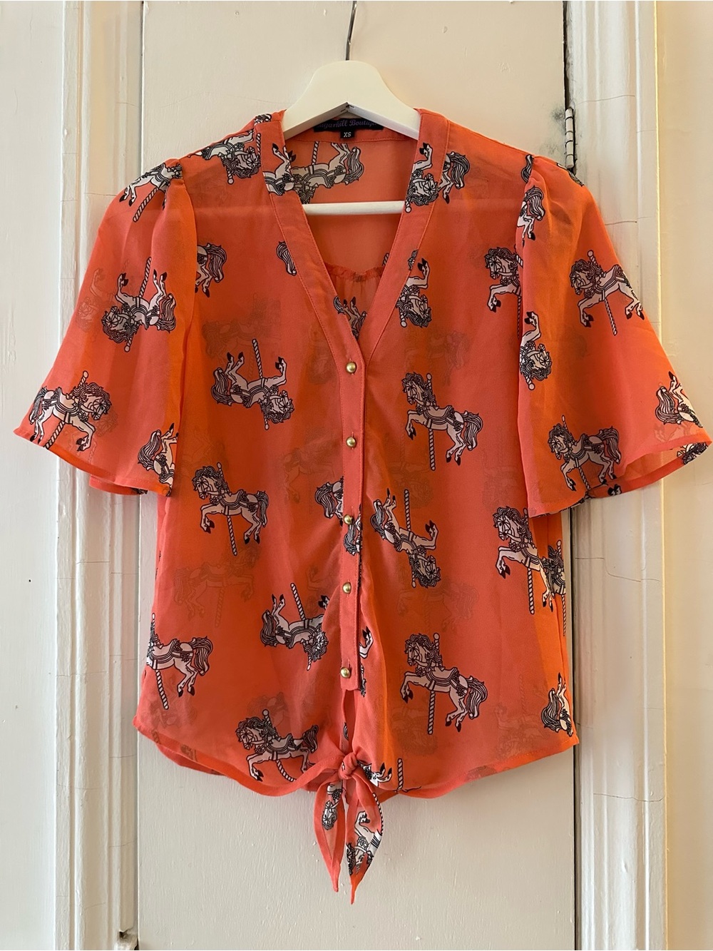 Women’s Red Carousel Print Tie-Front Blouse XS